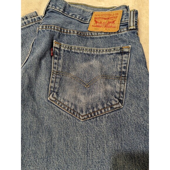 Levi's 505 Straight Leg Denim Blue Jeans Mid Wash 36 X 34 - Picture 2 of 11